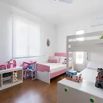 Villa Fenice Swimming Pool, Big Garden & Gym Nurachi