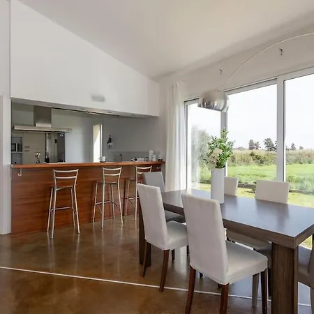 Villa [villa Fenice] Swimming Pool, Big Garden&gym Nurachi