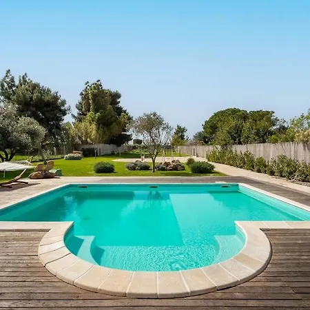 Fenice Swimming Pool, Big Garden & Gym Villa *